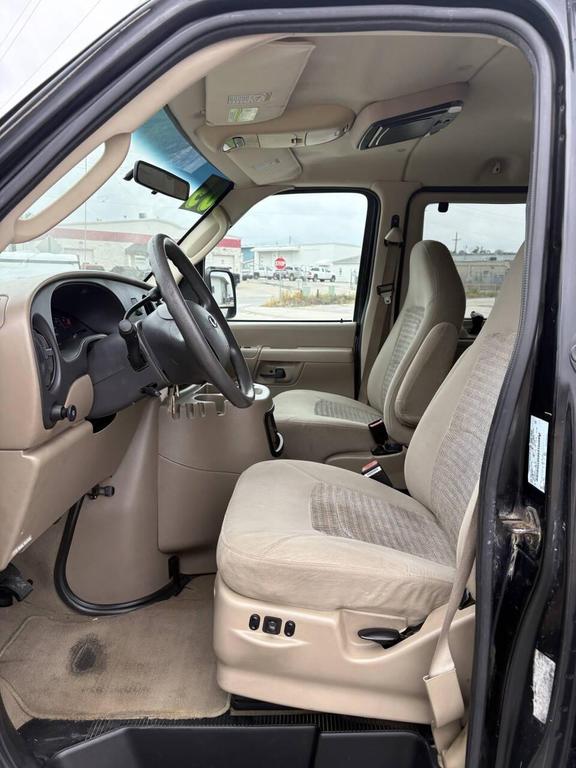 used 2005 Ford E350 Super Duty car, priced at $5,888