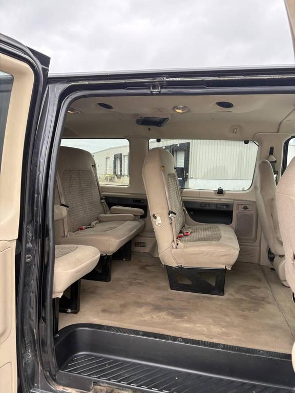 used 2005 Ford E350 Super Duty car, priced at $5,888