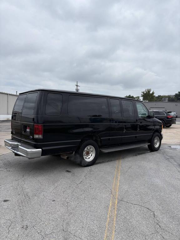 used 2005 Ford E350 Super Duty car, priced at $5,888