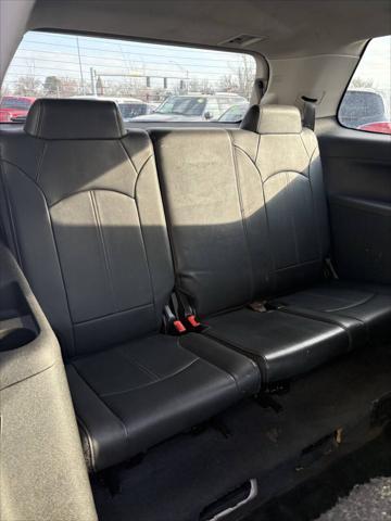 used 2015 GMC Acadia car, priced at $5,998