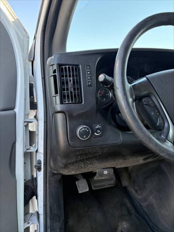 used 2015 GMC Savana 2500 car, priced at $12,977