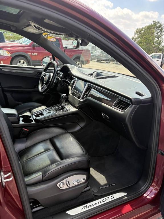 used 2018 Porsche Macan car, priced at $20,832