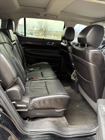 used 2012 Lincoln MKT car, priced at $6,288