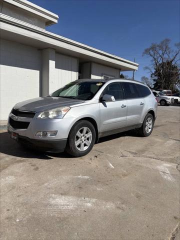 used 2010 Chevrolet Traverse car, priced at $4,998