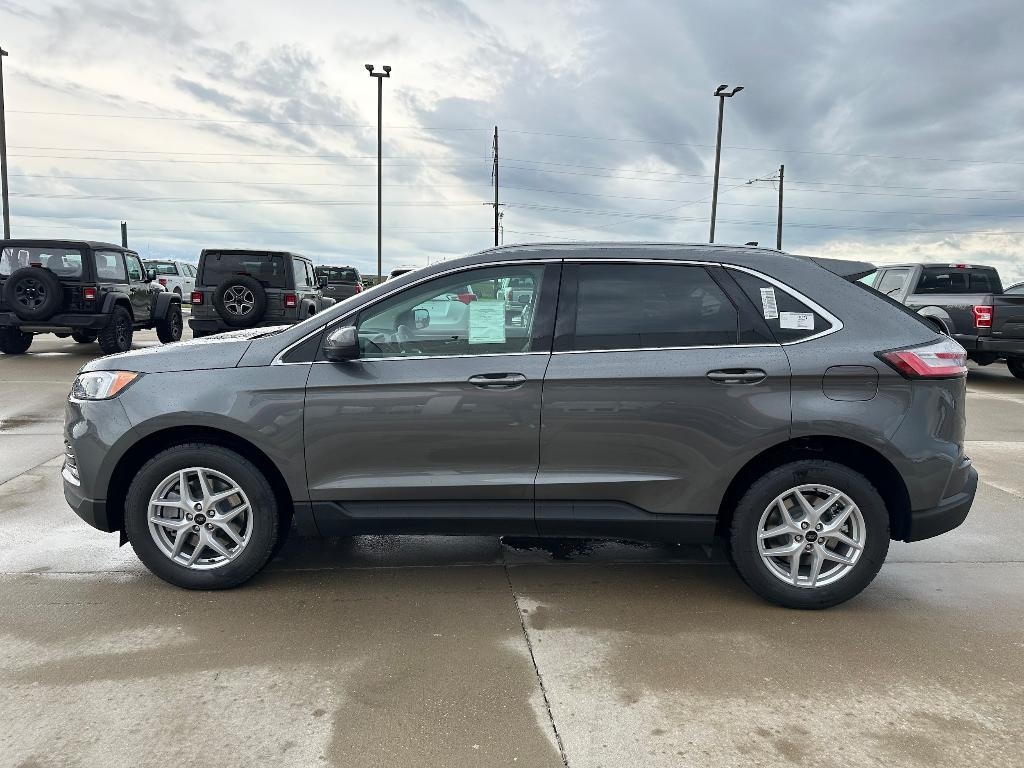 new 2024 Ford Edge car, priced at $36,396