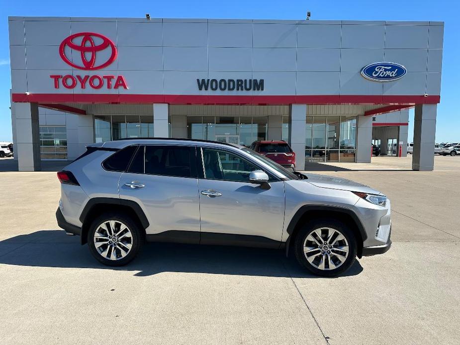 used 2020 Toyota RAV4 car, priced at $25,951