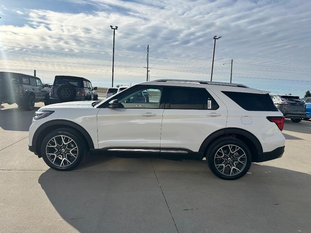 new 2025 Ford Explorer car, priced at $57,628