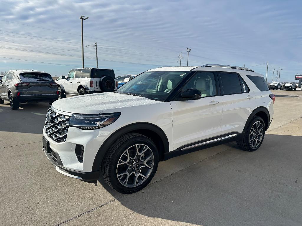 new 2025 Ford Explorer car, priced at $57,628