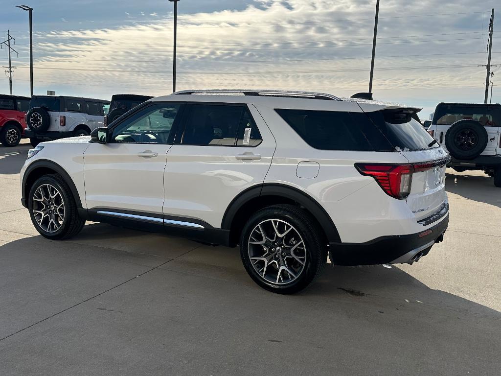 new 2025 Ford Explorer car, priced at $57,628