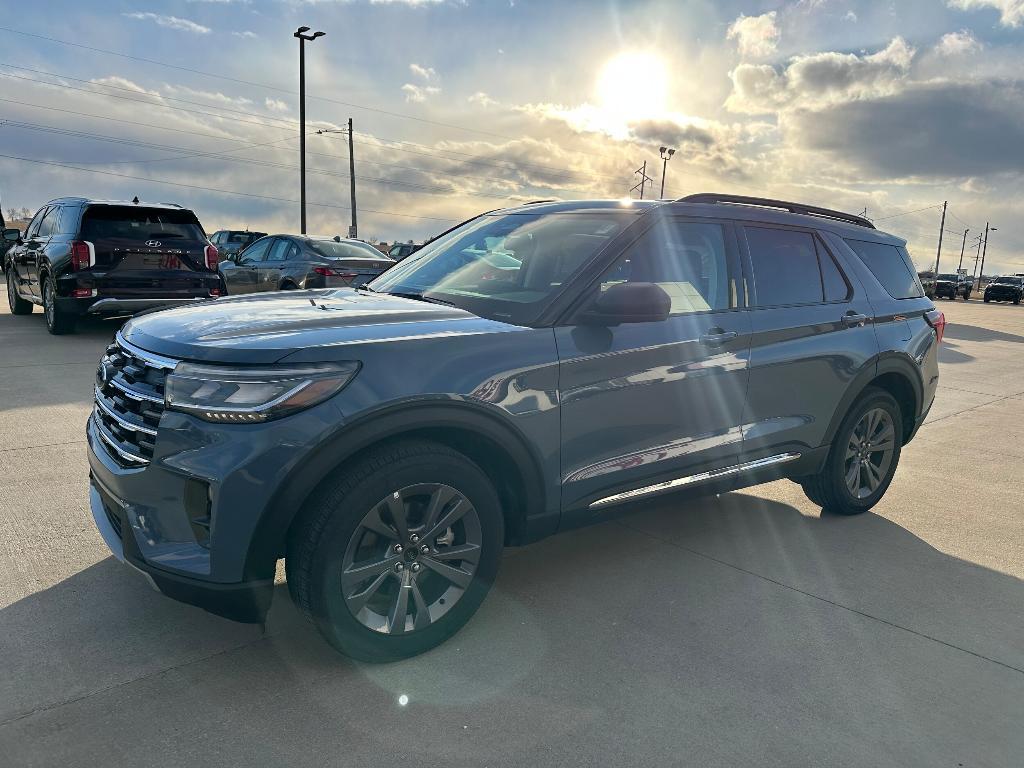 new 2025 Ford Explorer car, priced at $47,810