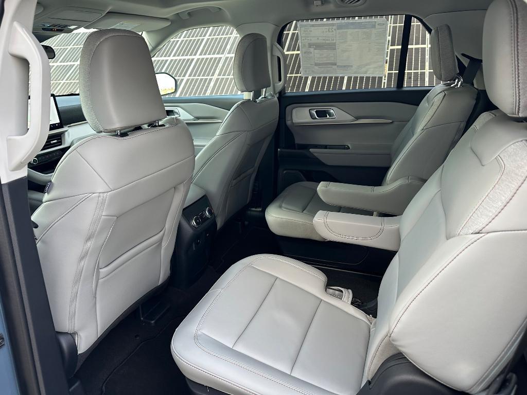 new 2025 Ford Explorer car, priced at $47,810