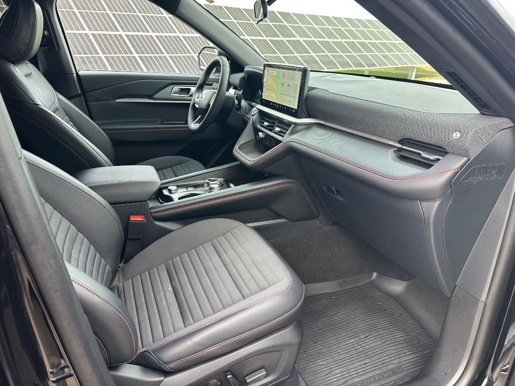 used 2025 Ford Explorer car, priced at $45,632
