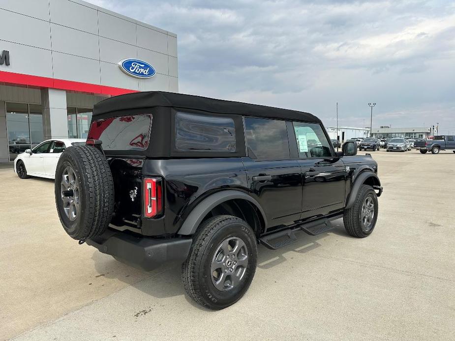 new 2024 Ford Bronco car, priced at $45,405