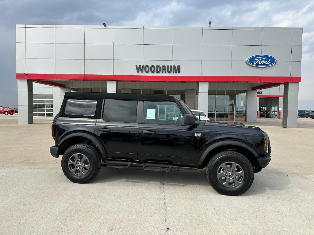 new 2024 Ford Bronco car, priced at $46,405