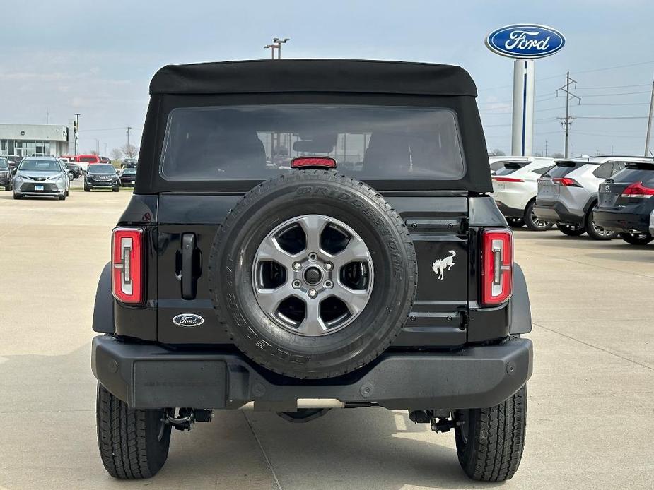 new 2024 Ford Bronco car, priced at $45,405