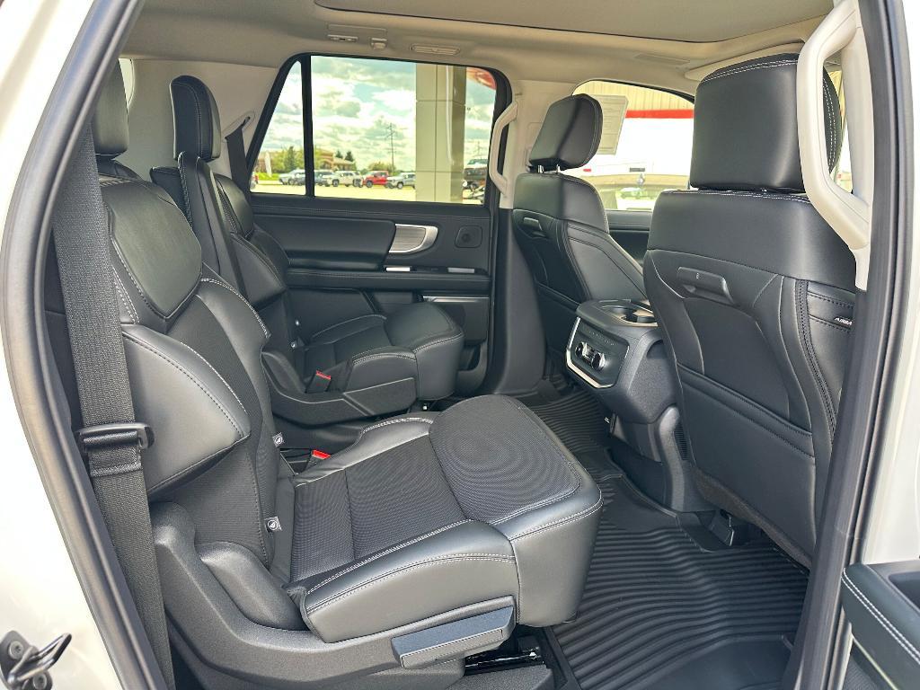 new 2025 Ford Expedition Max car, priced at $80,707