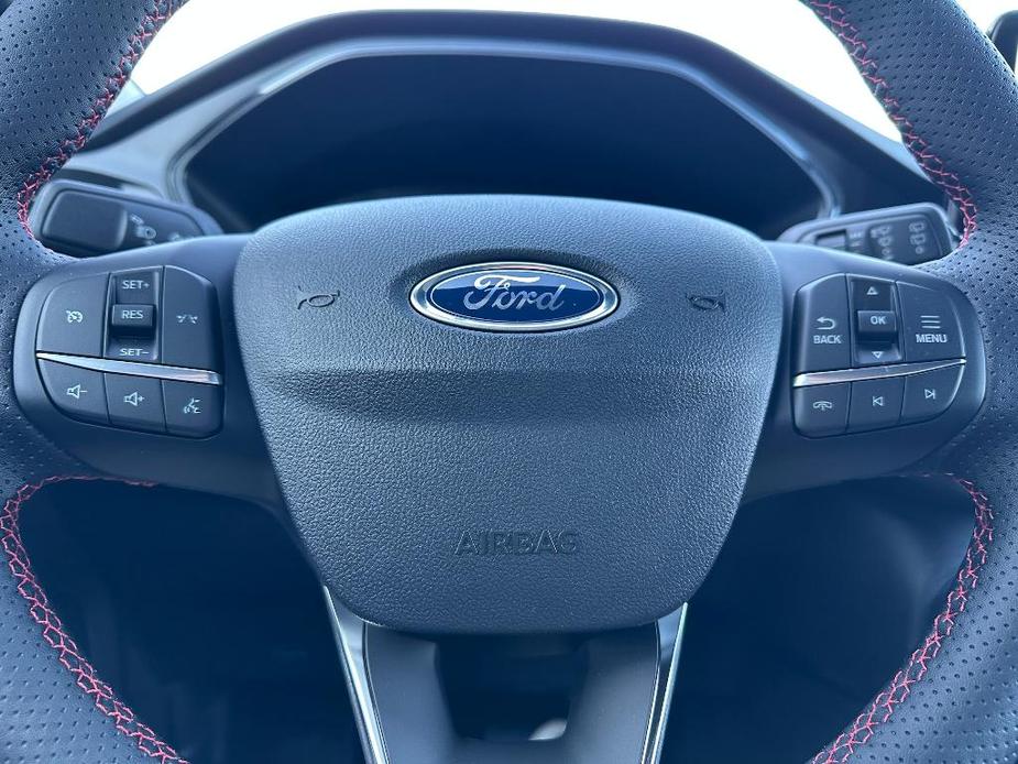 new 2025 Ford Escape car, priced at $32,103