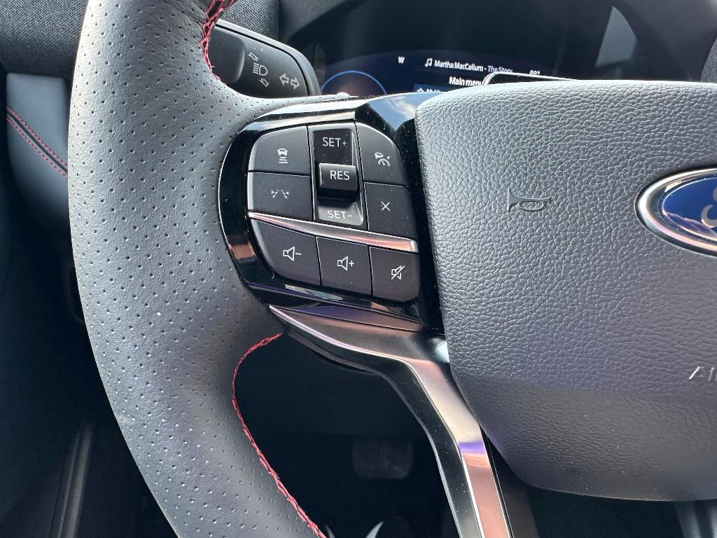 used 2025 Ford Explorer car, priced at $45,725