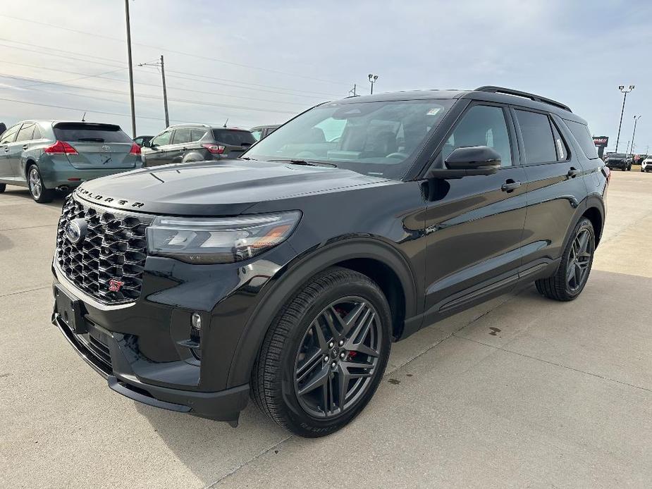 new 2025 Ford Explorer car, priced at $55,177