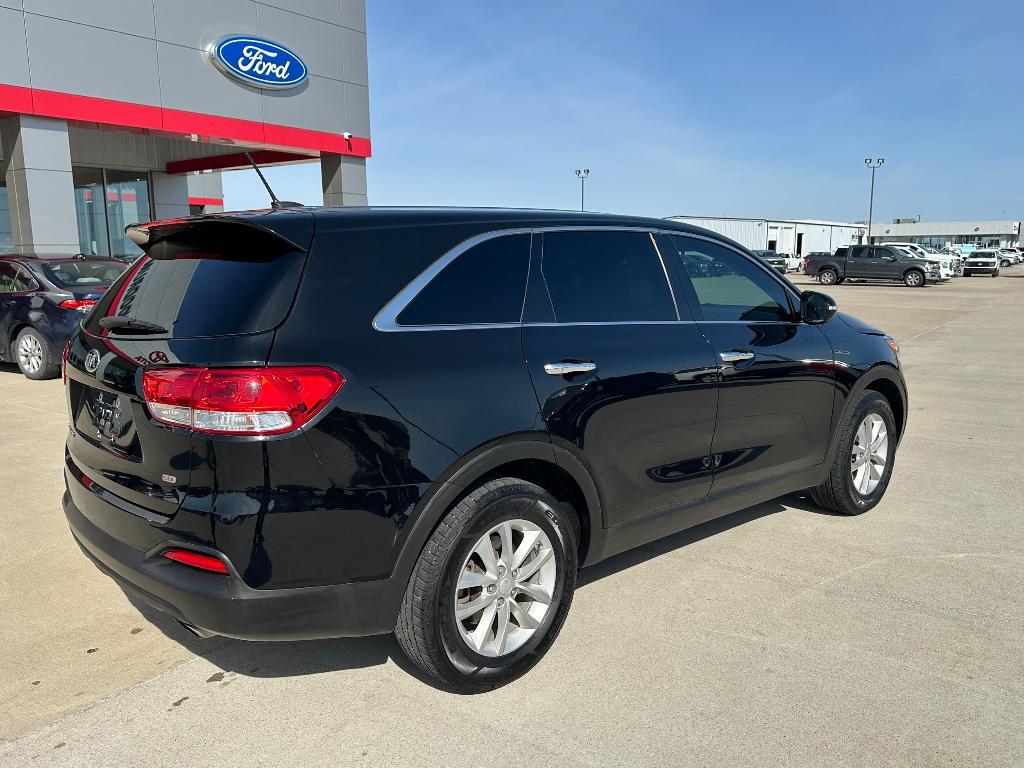 used 2018 Kia Sorento car, priced at $12,748