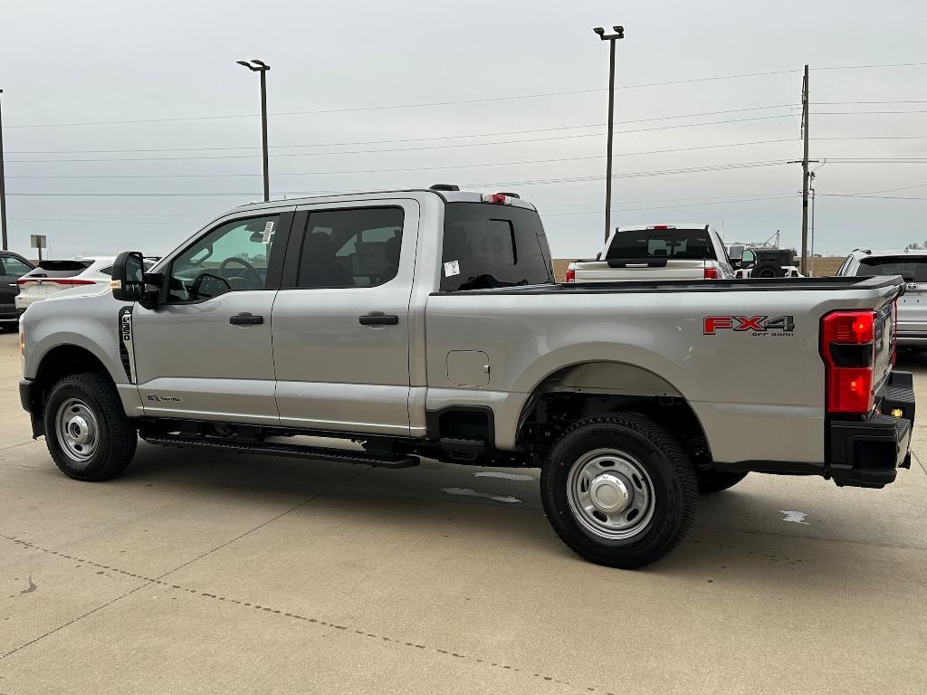 new 2024 Ford F-350 car, priced at $63,335