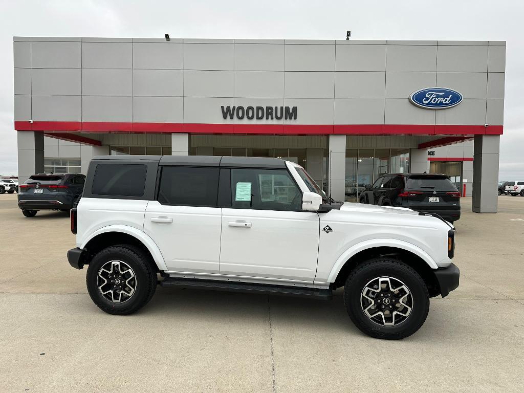 new 2024 Ford Bronco car, priced at $49,081