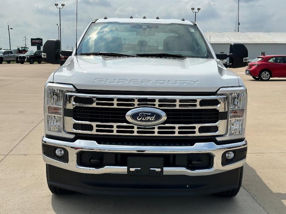 new 2024 Ford F-250 car, priced at $56,266