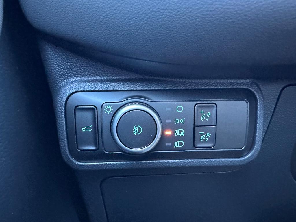 new 2025 Ford Explorer car, priced at $48,172