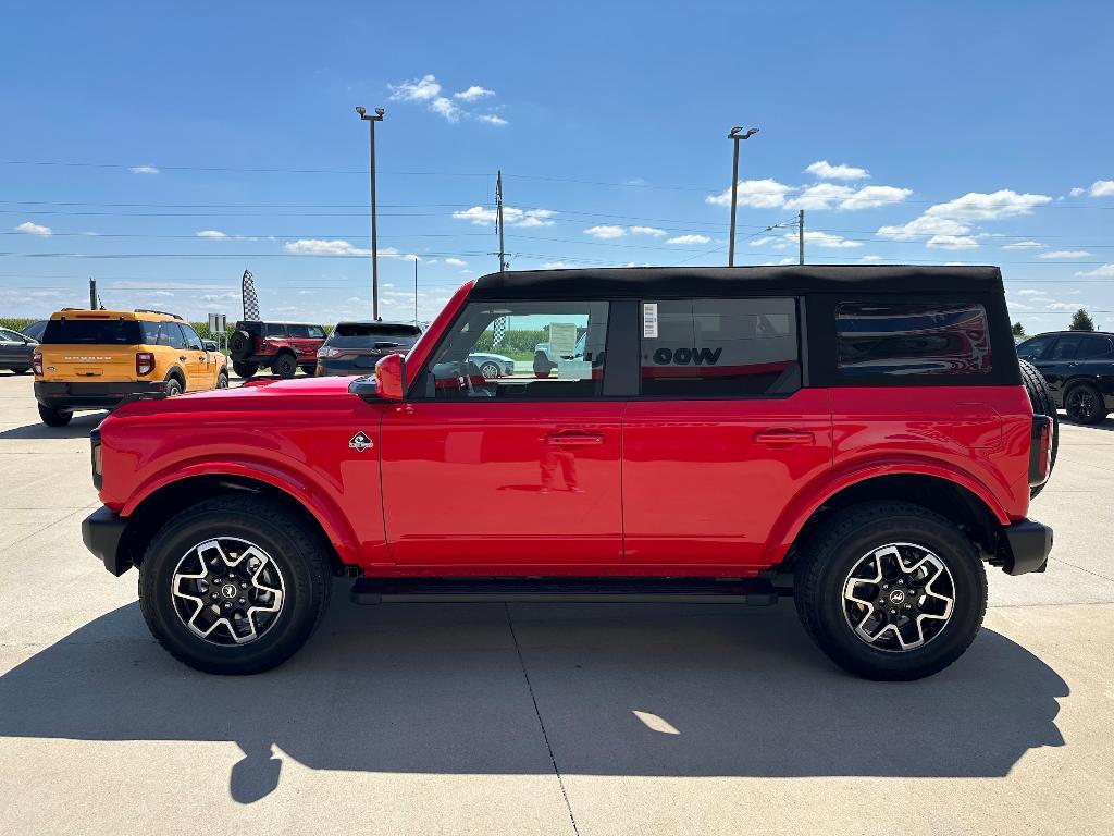 new 2024 Ford Bronco car, priced at $47,094