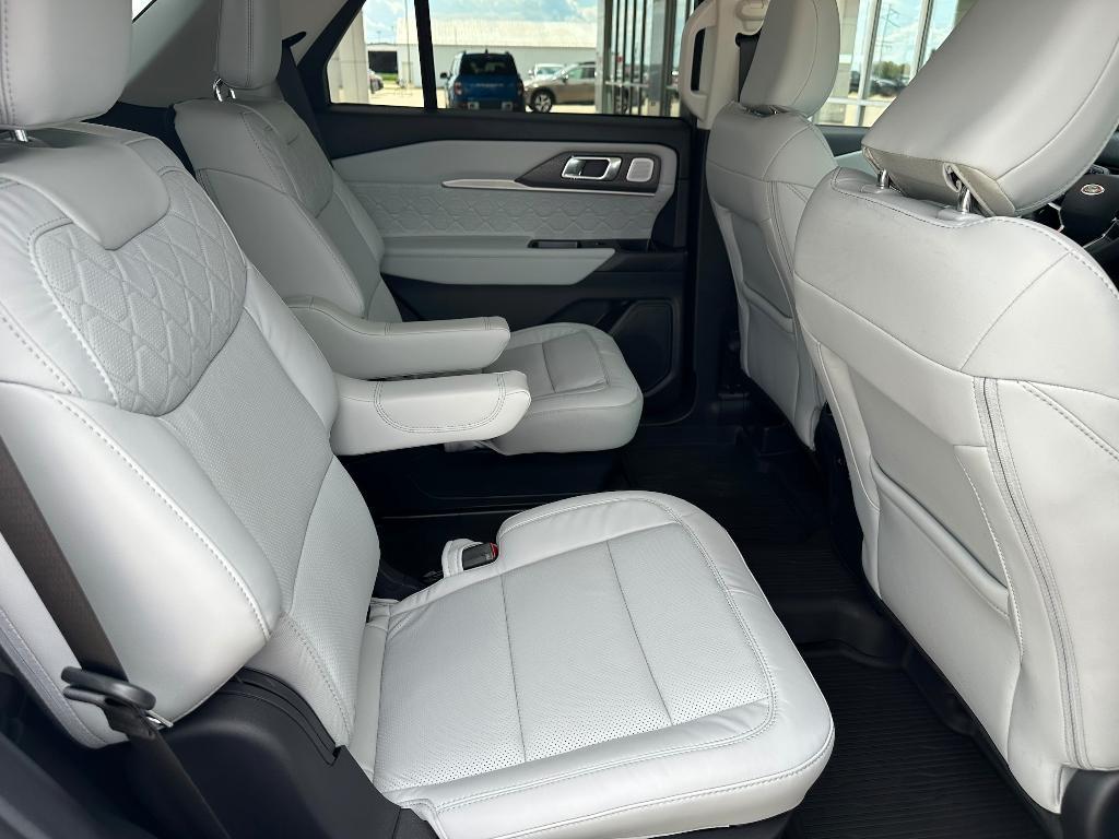 new 2025 Ford Explorer car, priced at $58,431