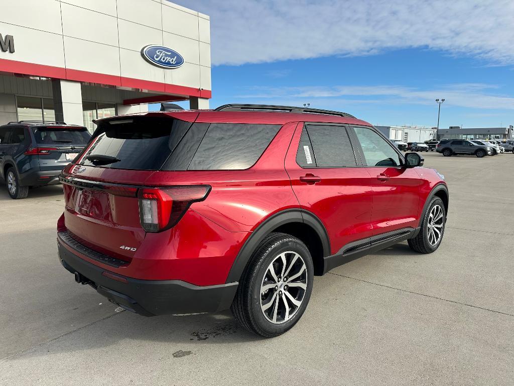 new 2025 Ford Explorer car, priced at $47,470