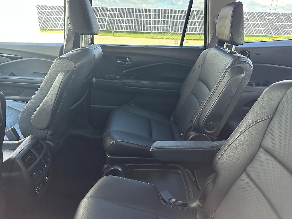 used 2017 Honda Pilot car, priced at $22,571
