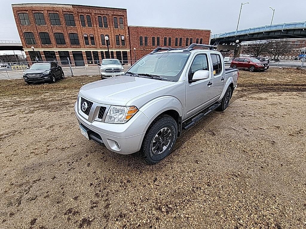 used 2021 Nissan Frontier car