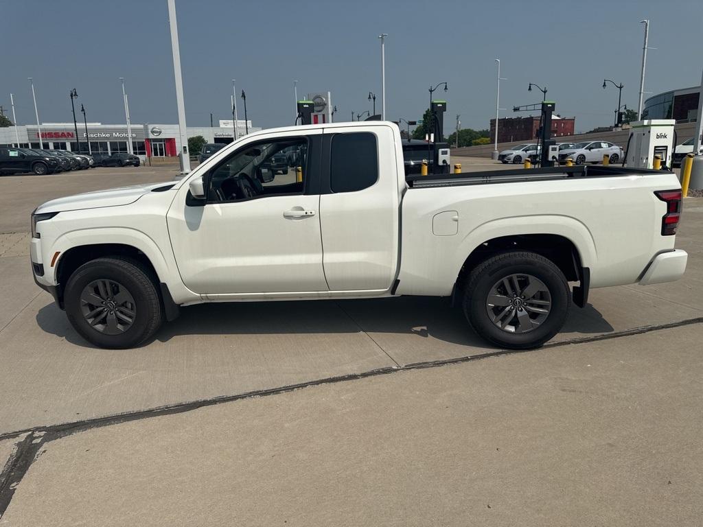 used 2025 Nissan Frontier car