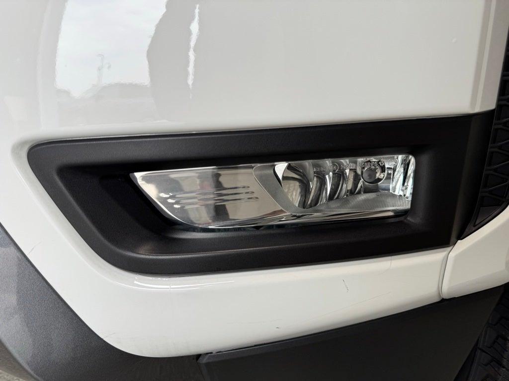 used 2025 Nissan Frontier car, priced at $33,990