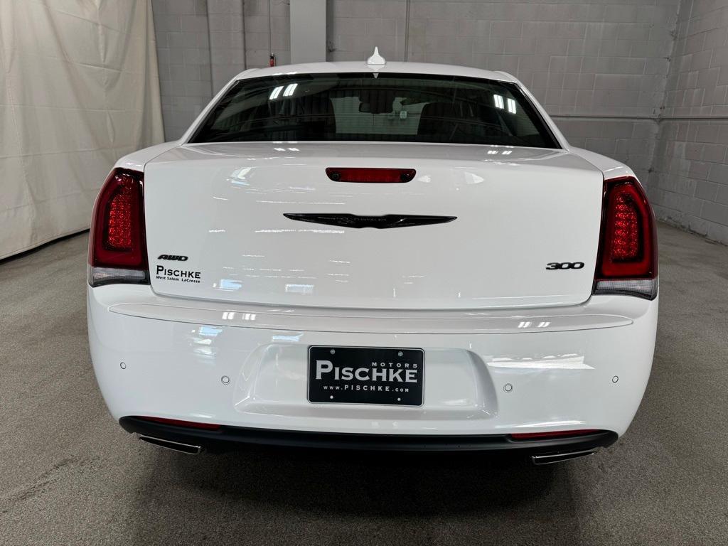 new 2023 Chrysler 300 car, priced at $39,990