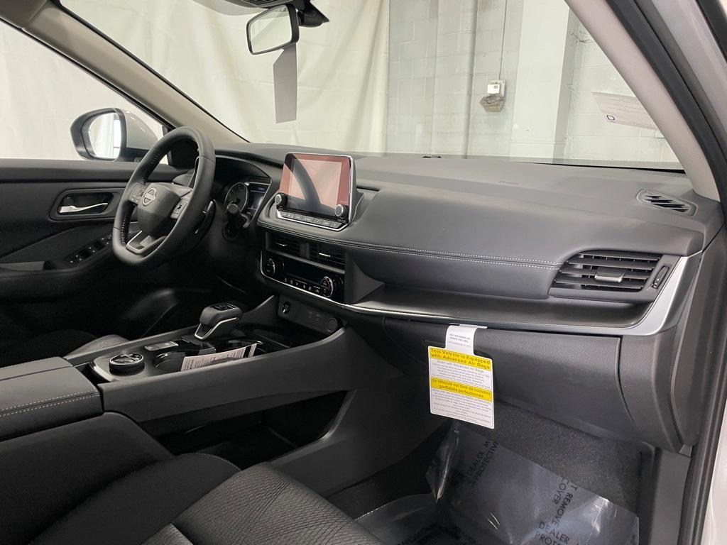 new 2025 Nissan Rogue car