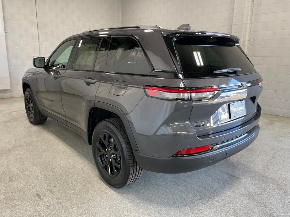 new 2025 Jeep Grand Cherokee car, priced at $43,479