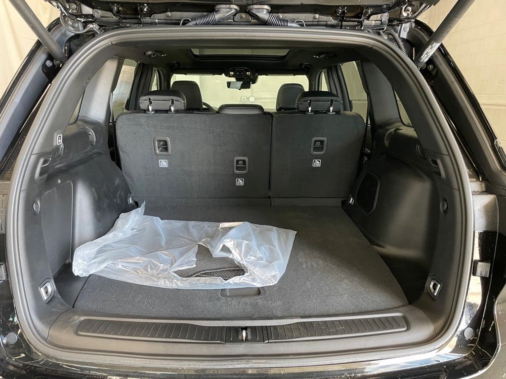 new 2025 Jeep Grand Cherokee 4xe car