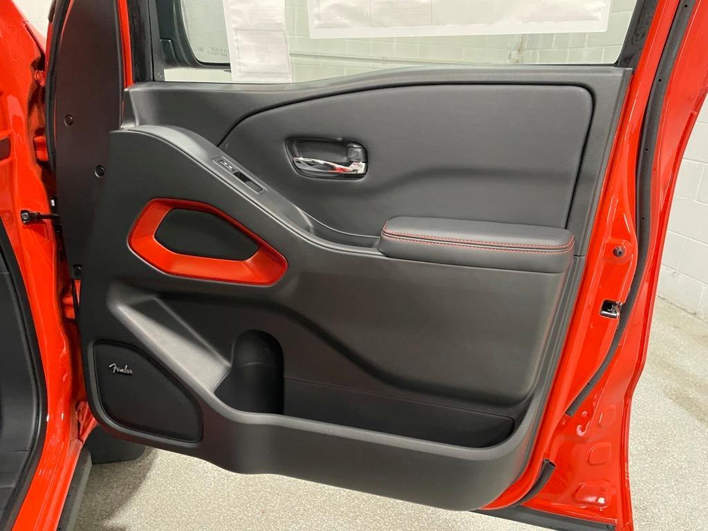 new 2025 Nissan Frontier car