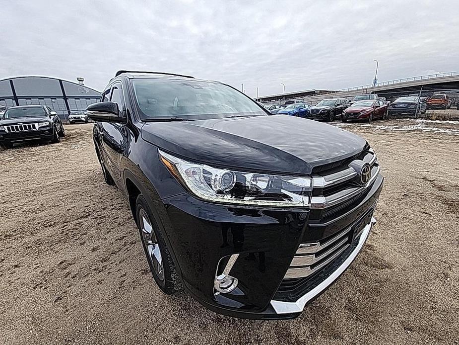 used 2019 Toyota Highlander car