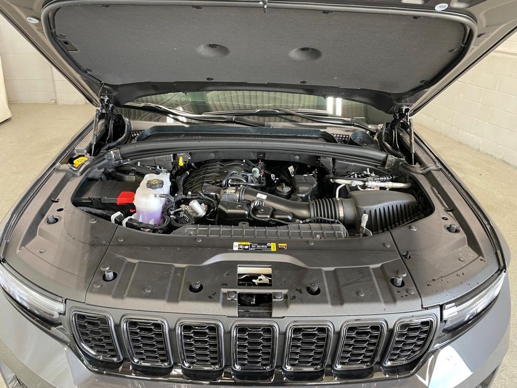 new 2025 Jeep Grand Cherokee car