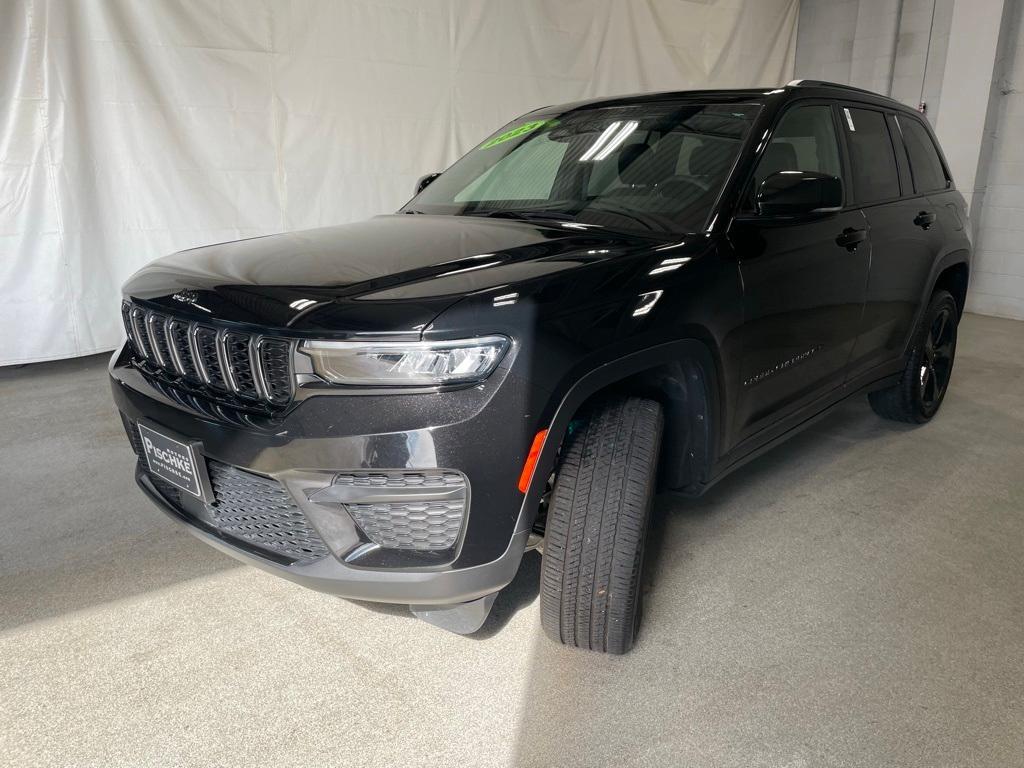 used 2023 Jeep Grand Cherokee car, priced at $36,597