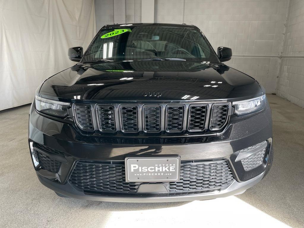 used 2023 Jeep Grand Cherokee car, priced at $36,597