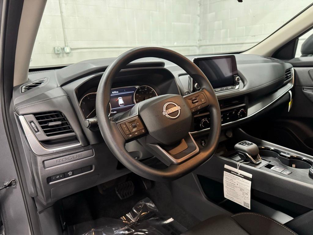 new 2025 Nissan Rogue car, priced at $31,300