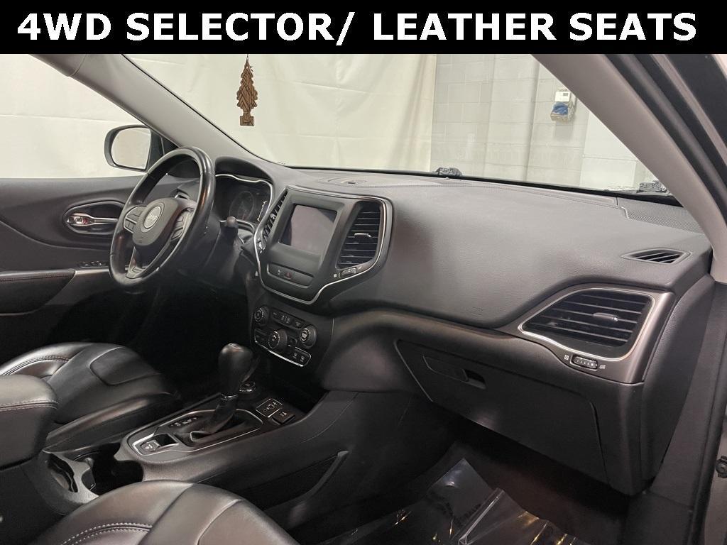 used 2019 Jeep Cherokee car, priced at $19,990