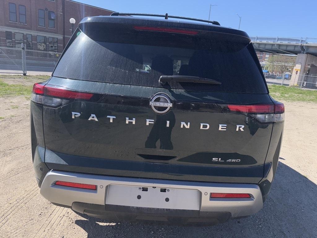 used 2022 Nissan Pathfinder car