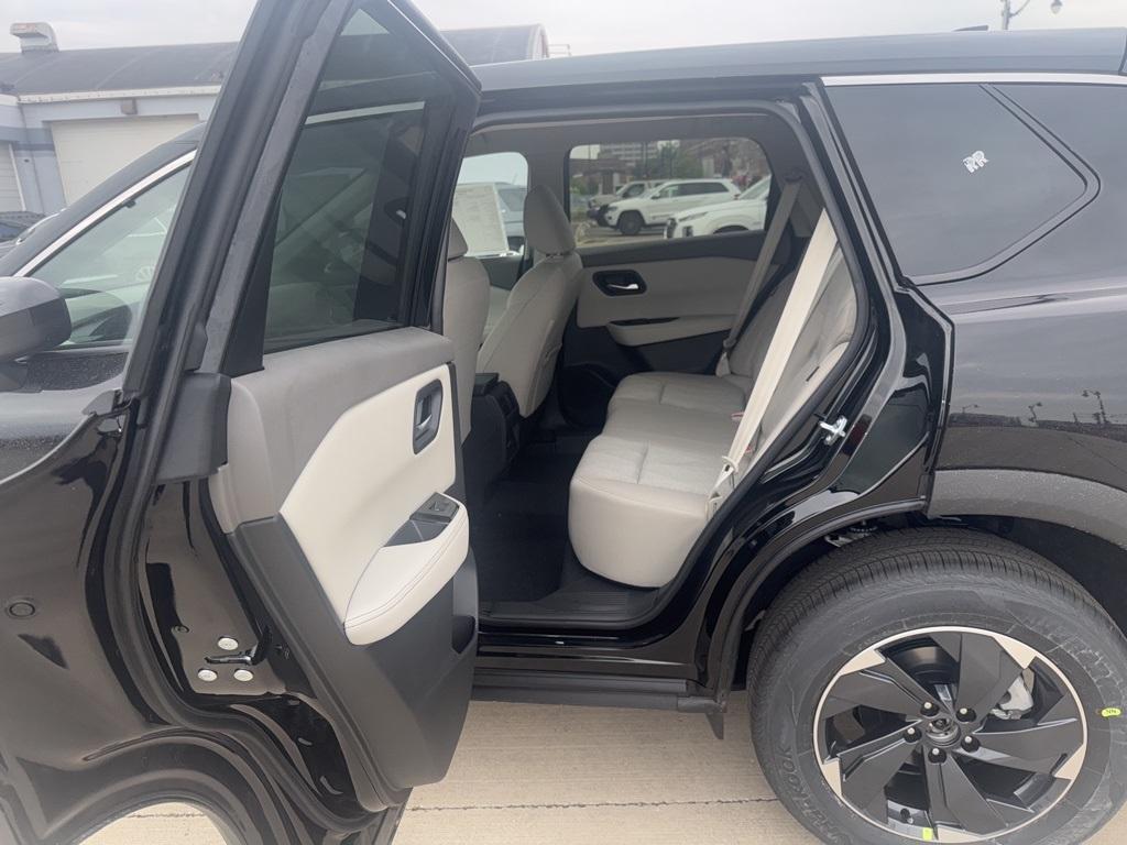 new 2025 Nissan Rogue car