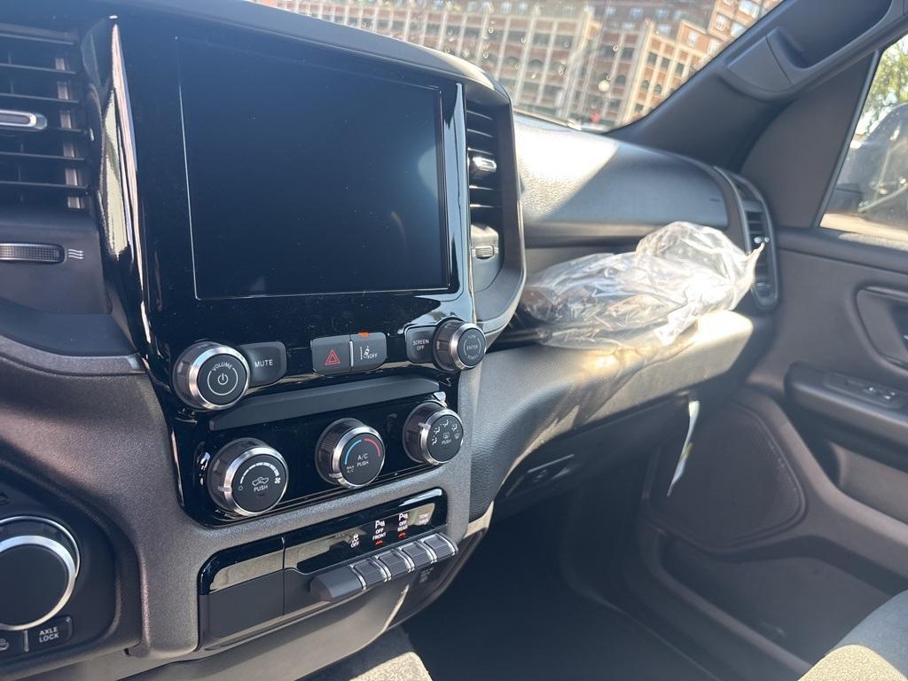new 2025 Ram 1500 car