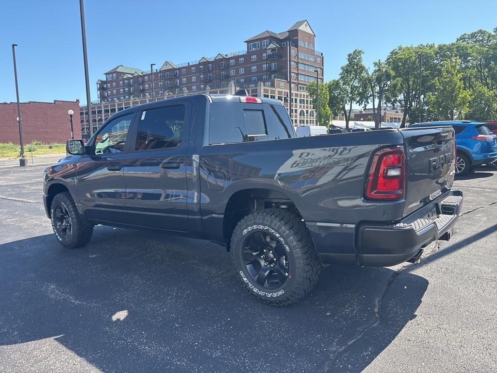 new 2025 Ram 1500 car